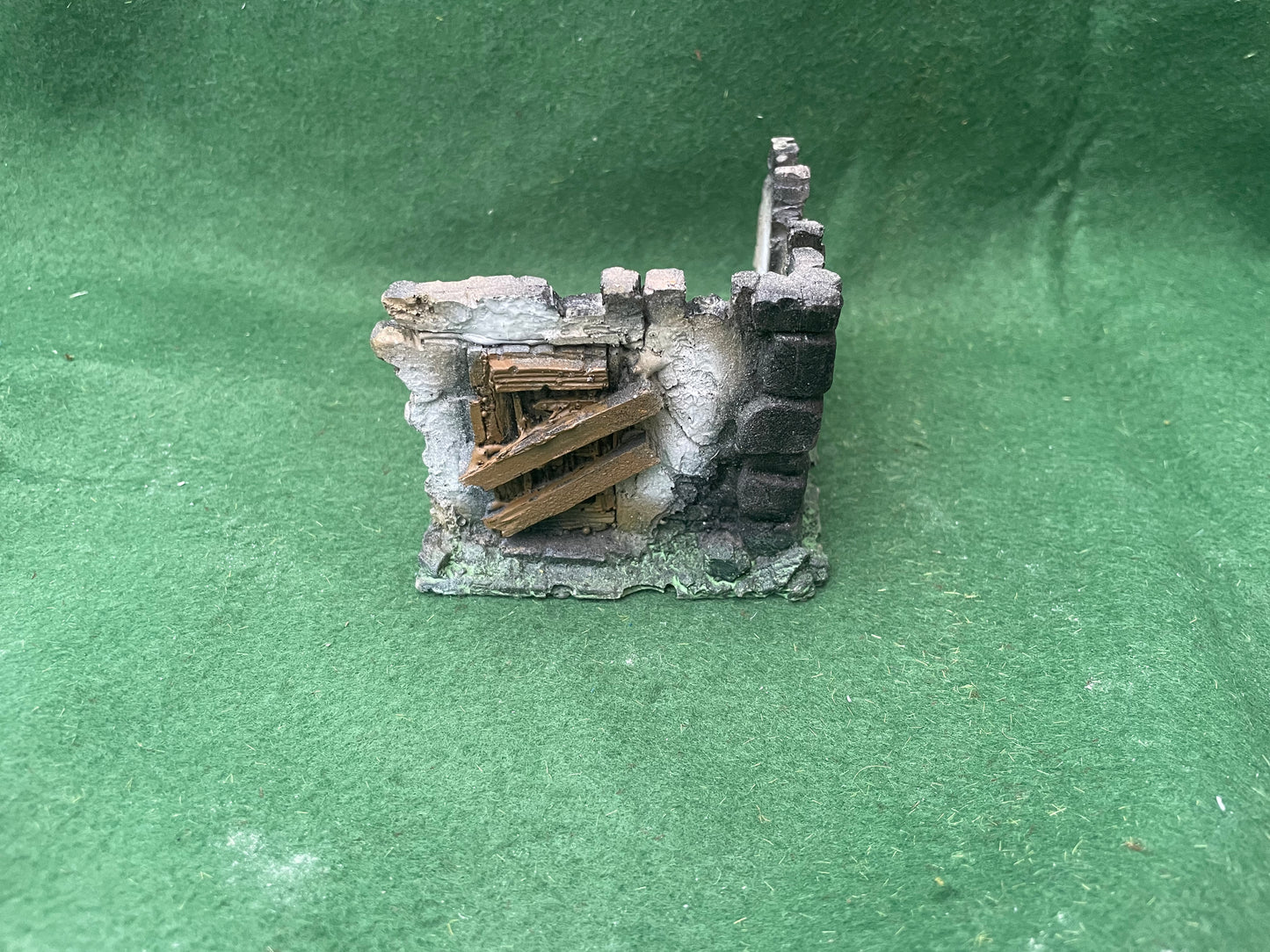Ruined Tavern/Lords dwelling